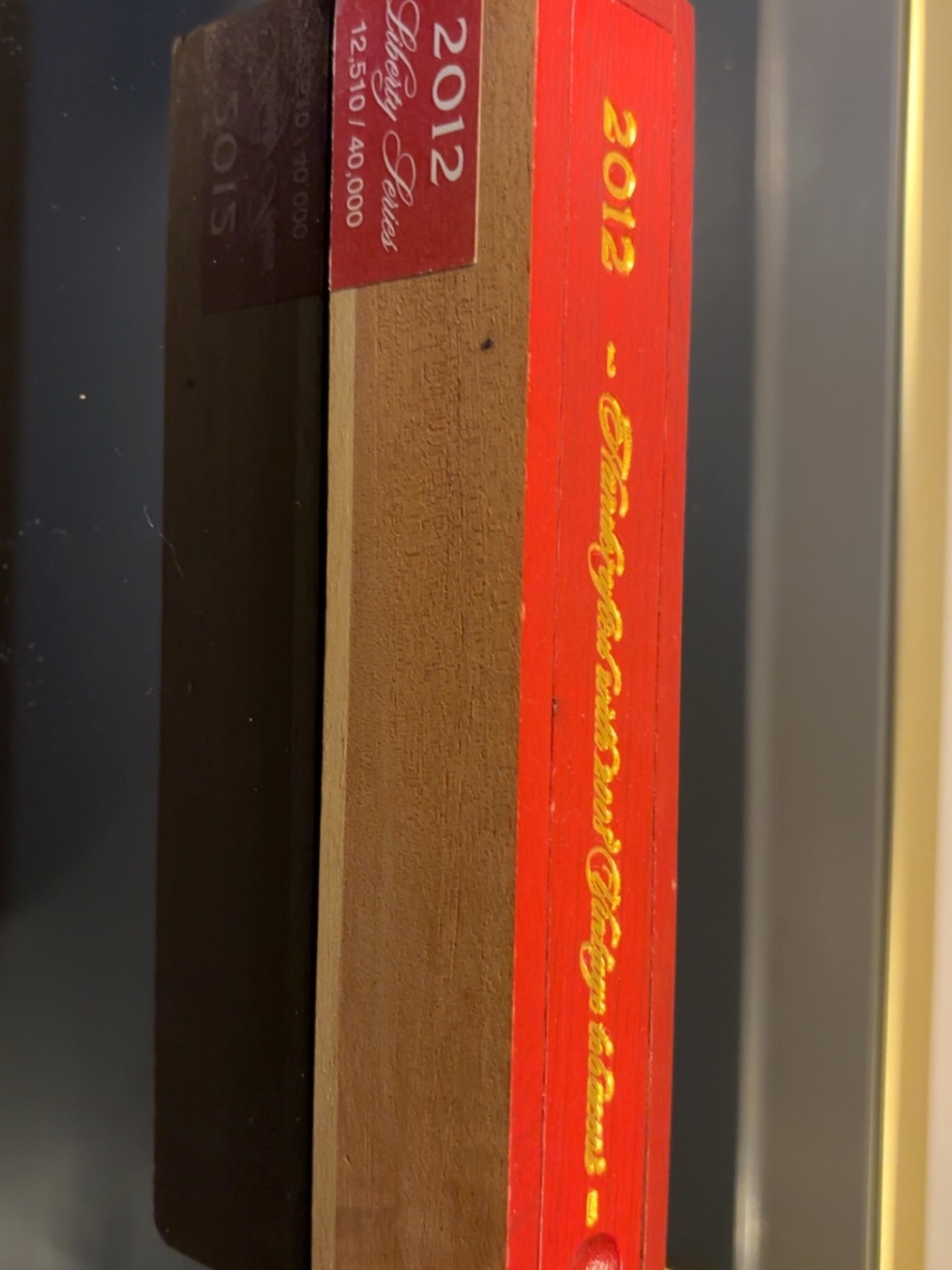 Red Wooden Cigar Box - Picture 2 of 6